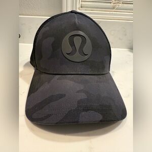 Lululemon Logo Mesh Back Adjustable Strap Cap / Trucker Hat (Camo)